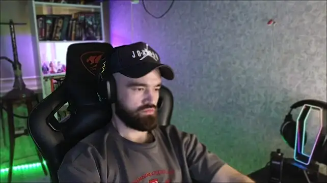 Živý XXX chat _Serious_Man