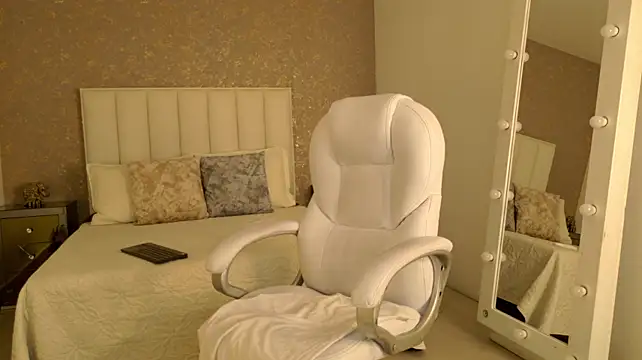 JordanMiller_ – Naživo XXX chat
