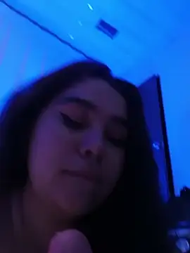 Živý XXX chat Alicee_Sw