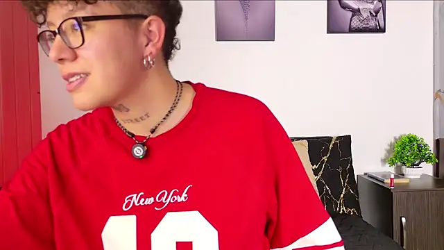 alex_noa's Live XXX Chat
