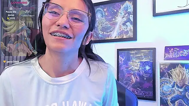 EviieGothell 现场XXX聊天