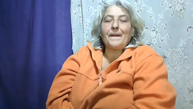 ExquisiteMature – Naživo XXX chat