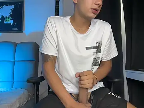 Soydaniel_naughty: απευθείας συνομιλία ΧΧΧ