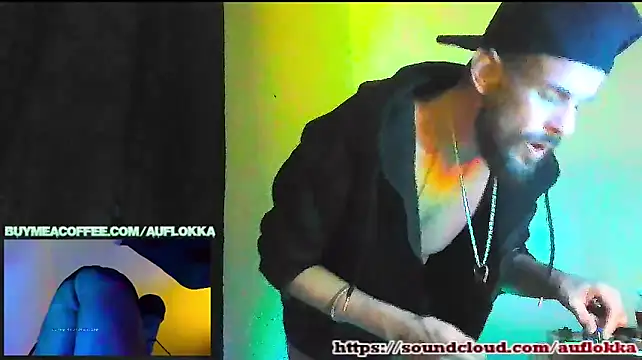Guyst049 Live XXX-Chat