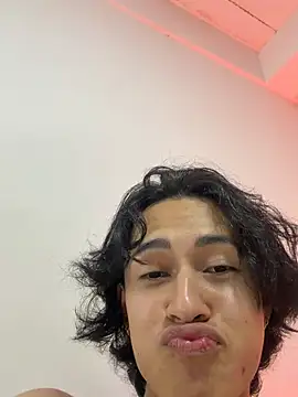 harold_sm Adlı Modelin Canlı XXX Sohbeti