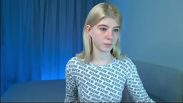 XXX chat uživo modela Bella_amory