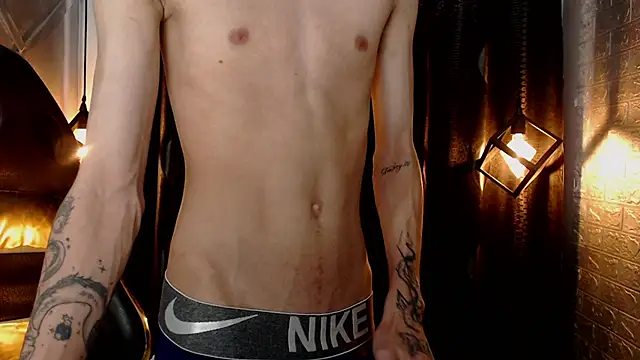 DAMIAN_22 élő XXX-chatje