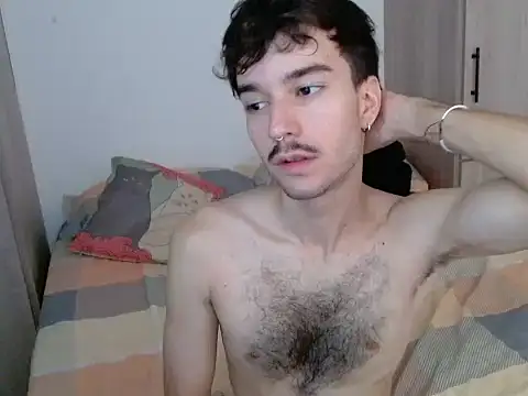 Adrien_polo 现场XXX聊天