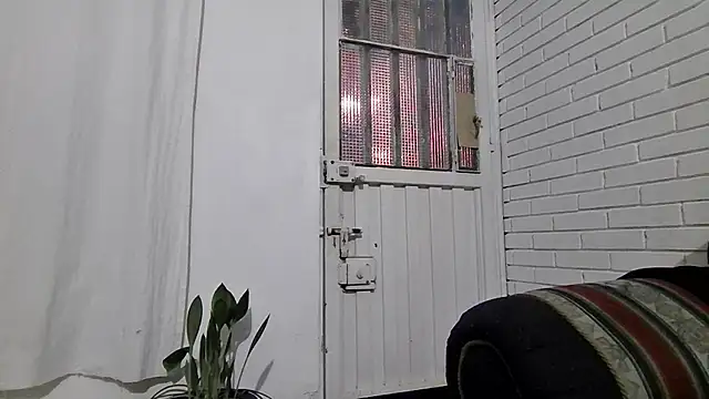 Chat XXX Live JBond007BBC