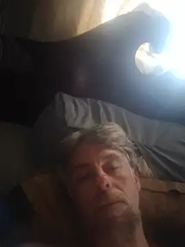 19JaSon83's Live XXX Chat