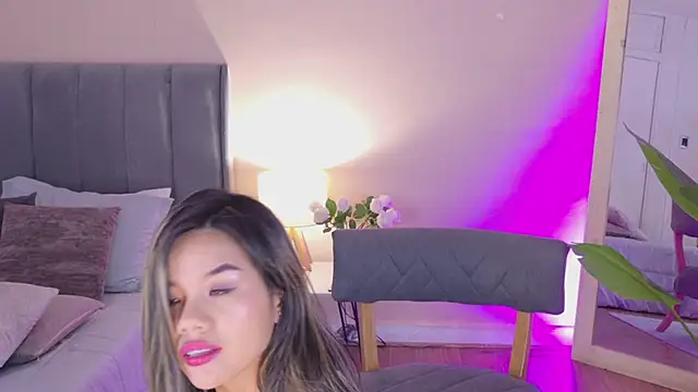 Chat +18 de Zoeee18 ao vivo