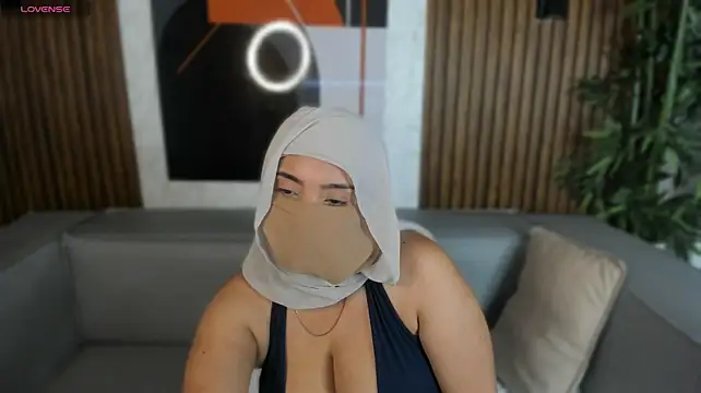Sembang XXX Secara Langsung ZaynaSecret