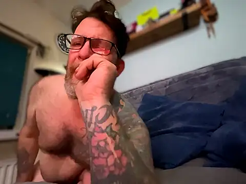 แชท XXX สดของ Tattooednakedguy