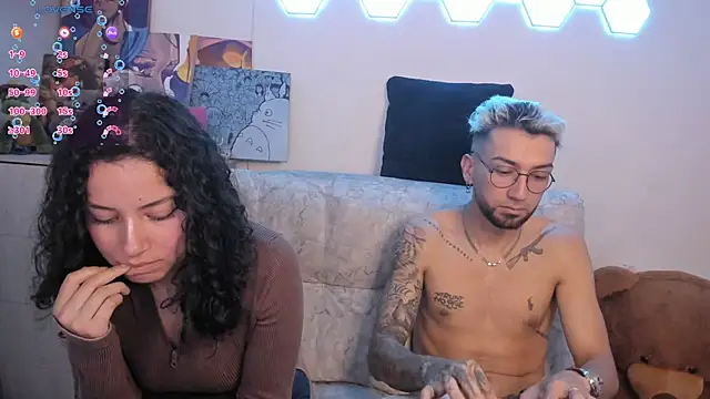 couplevibesss' Live XXX Chat