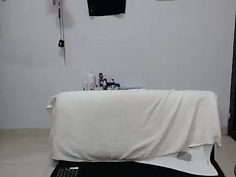 Zac_Efront – Live XXX-chat