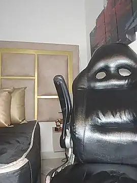 Živý XXX chat _Shirley_