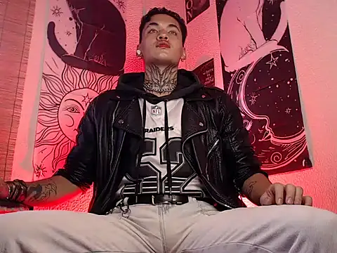 AlecBanne_ Chat XXX live
