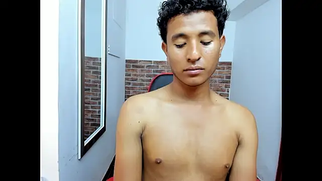 Chatroom XXX en direct de WIZARD-ALESSANDRO