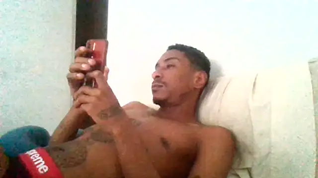 Živý XXX chat mellow_smoke