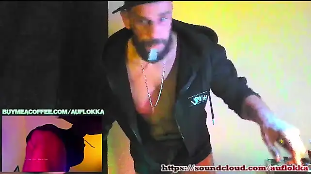 Show de Guyst049 na webcam