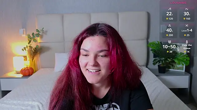 XXX chat uživo modela LeyaaStarr