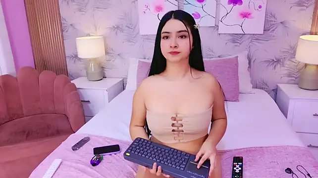 MilaCherryy live XXX chat