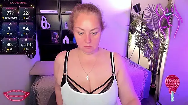 JenniferLight Chat XXX in diretta