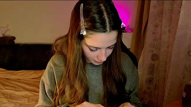 KiraVair – Naživo XXX chat