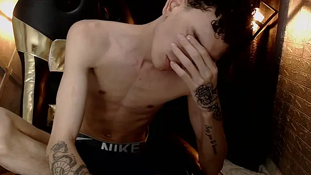 DAMIAN_22n Live XXX chat