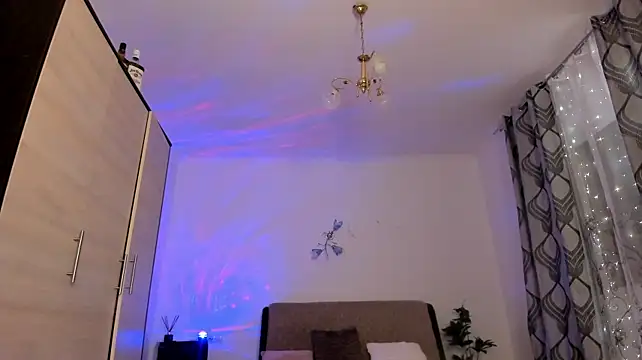 PlayfulDaisy – Live XXX-chat
