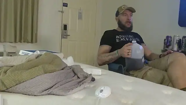 Živý XXX chat Numba1dad_