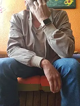 Chat +18 de MexaCamGuy ao vivo