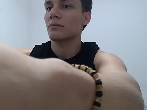 הופעת וובקאם של Zayn_clausen