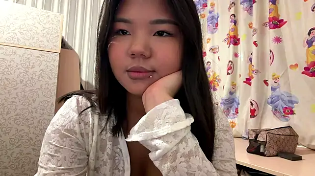 Chat +18 de JohannaMickiewicz ao vivo