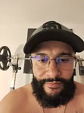 Luke__09 XXX чат на живо