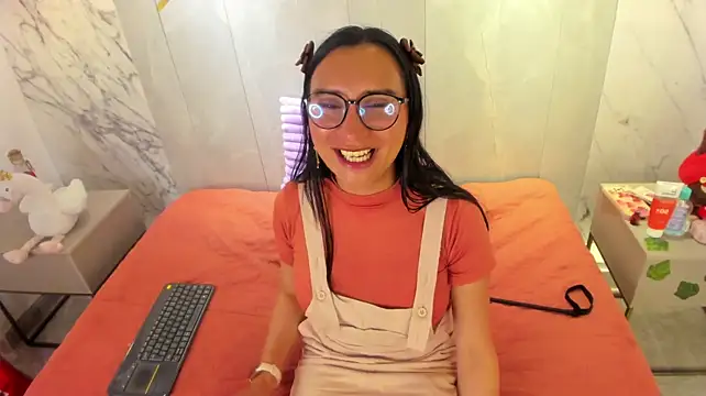 Živý XXX chat CuteCherryVelvet