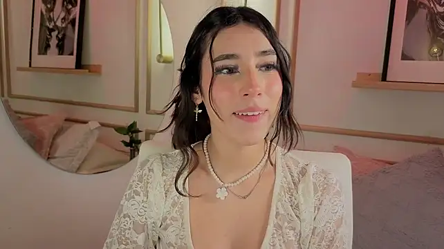 دردشة Nanami_ الجنسية المباشرة