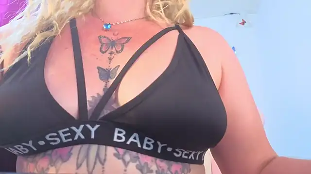 HannaBrave live XXX chat