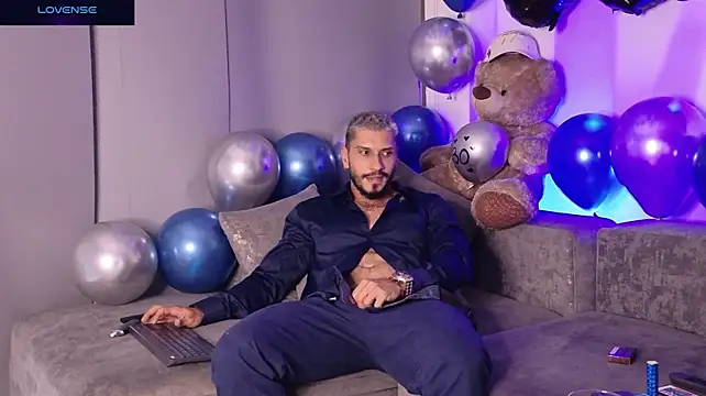 Онлайн чат XXX Seth_Vegaa