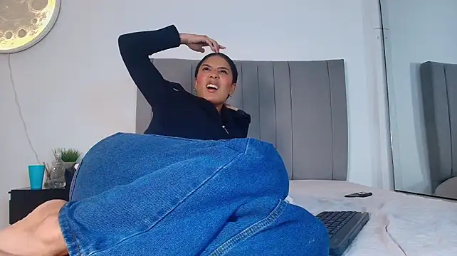 Chatroom XXX en direct de karla-ruiz