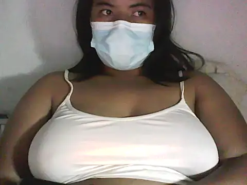 Chat +18 de Artinah22 ao vivo