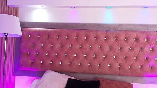 Andy_Leex Live XXX-Chat