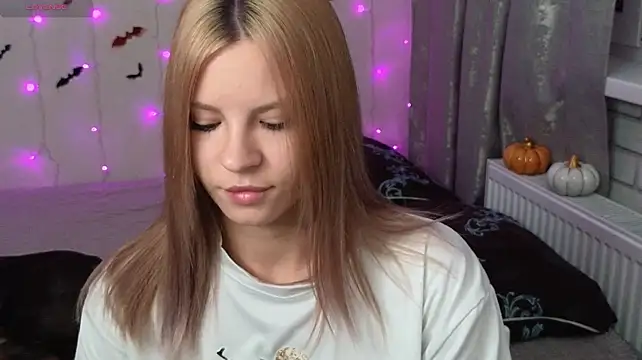 Czat XXX na żywo – Chiaranotte