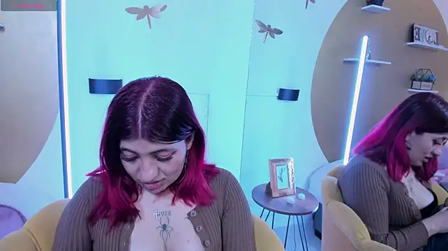 Chatroom XXX en direct de Annie_Rusel