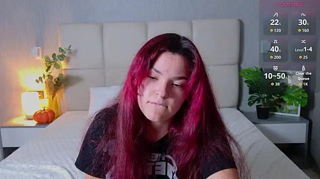 LeyaaStarr live XXX chat