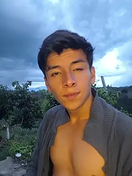 Chat XXX ao vivo de ZaneHoward
