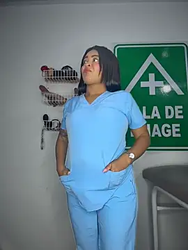Nasty-Doctor 即時 XXX 聊天