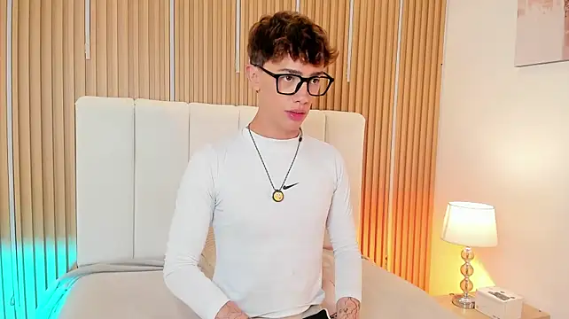 Timothy_ros Chat XXX live