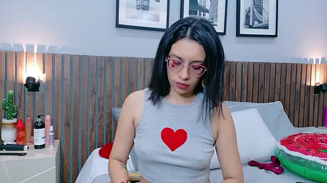 Chatroom XXX en direct de Amber_Mystic