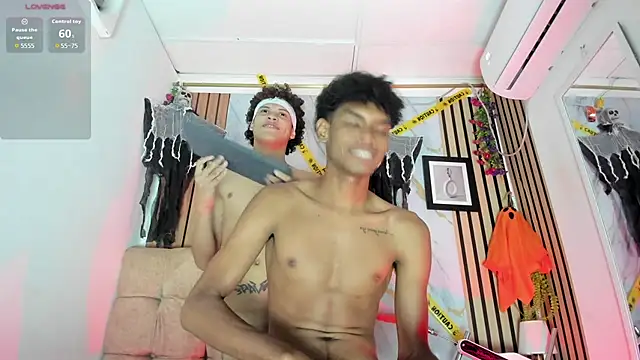 Chatroom XXX en direct de Hot_Boys_Gay